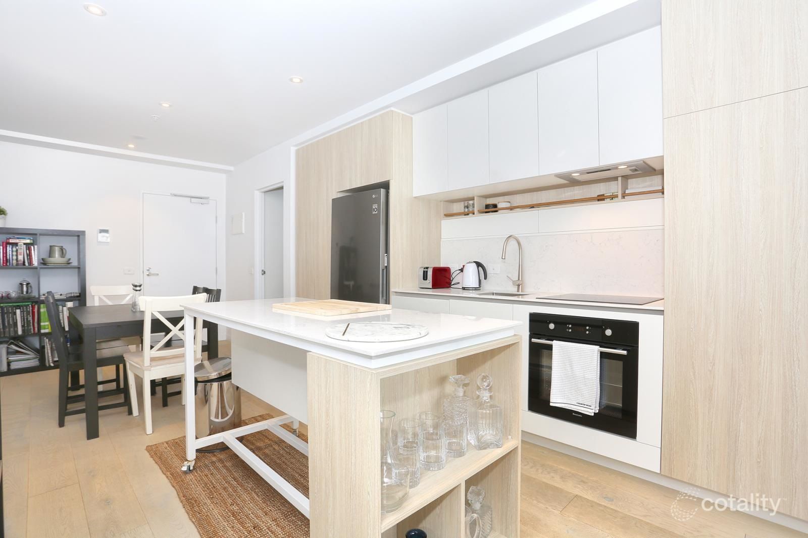 819/40 Hall St, Moonee Ponds, VIC 3039