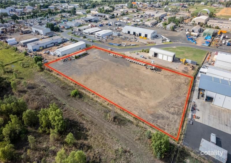 48-50 Industrial Dr, Emerald, QLD 4720