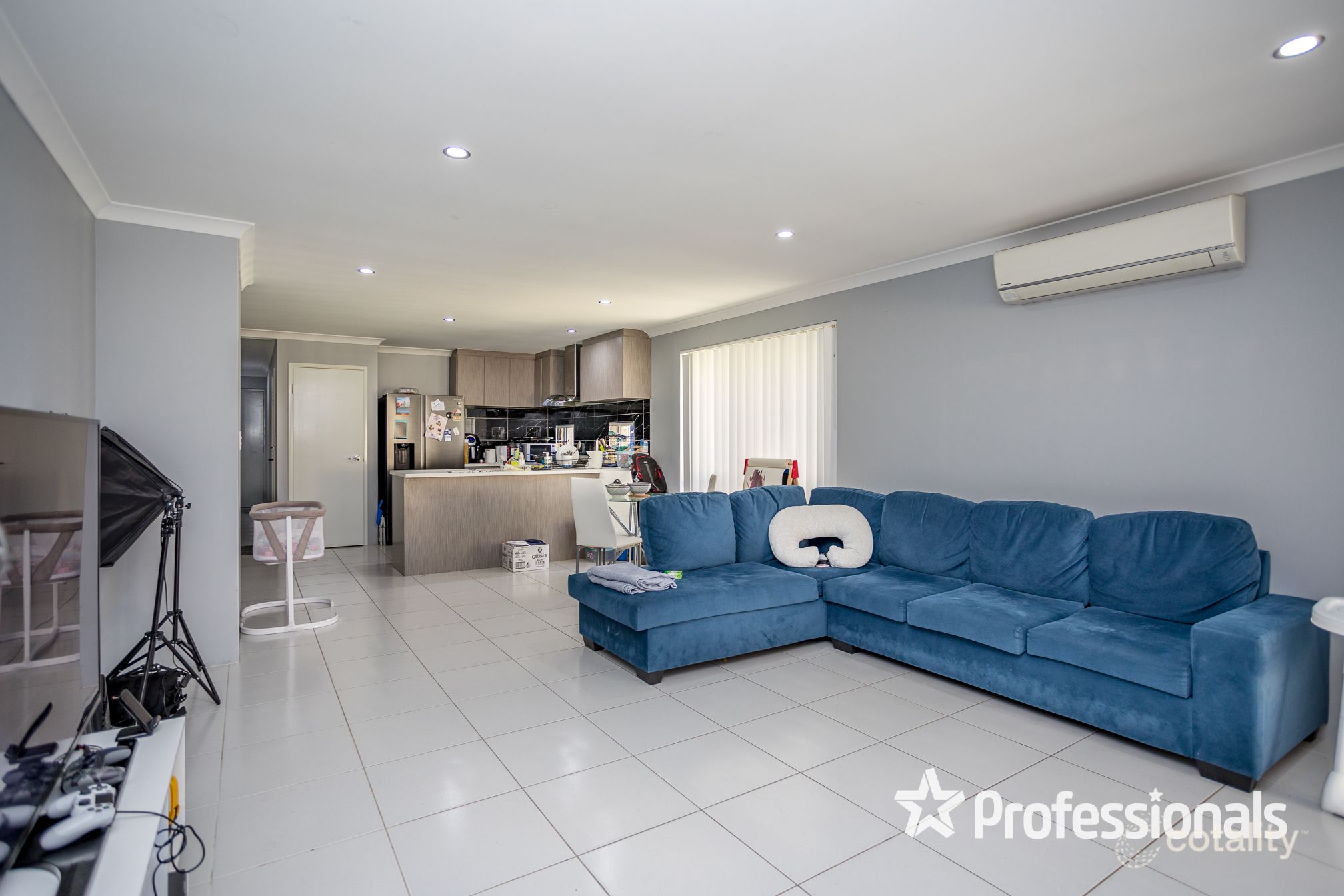40b Girraween St, Armadale, WA 6112