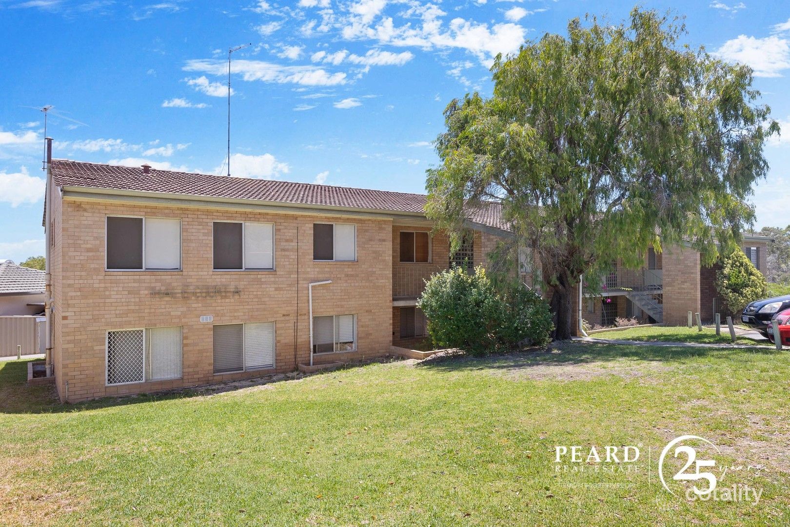 8a/23 Stockdale Cres, Wembley Downs, WA 6019