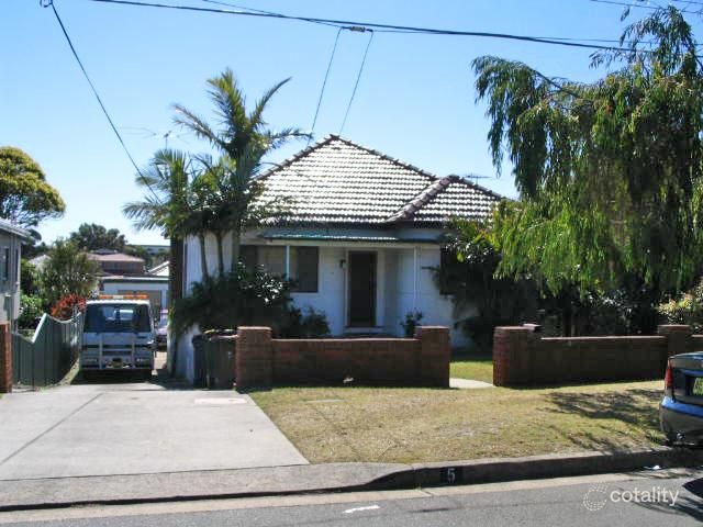 5 Hume St, Chifley, NSW 2036