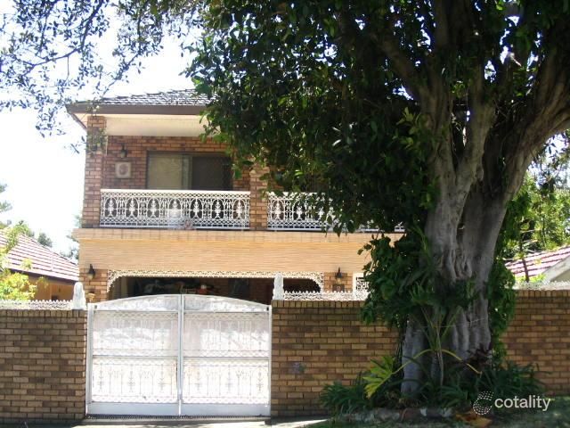 2 Fitzroy St, Abbotsford, NSW 2046