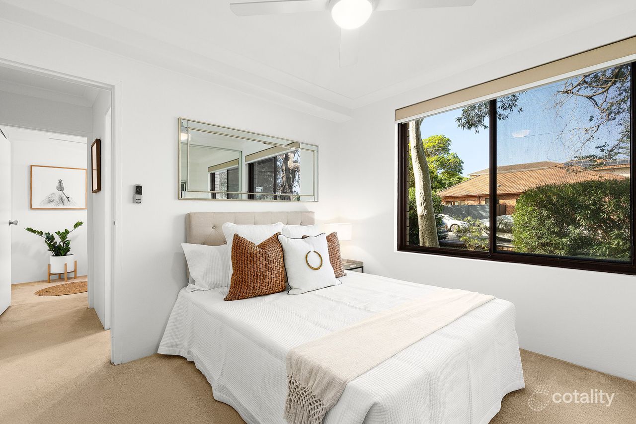 2/82-86 Oliver St, Freshwater, NSW 2096