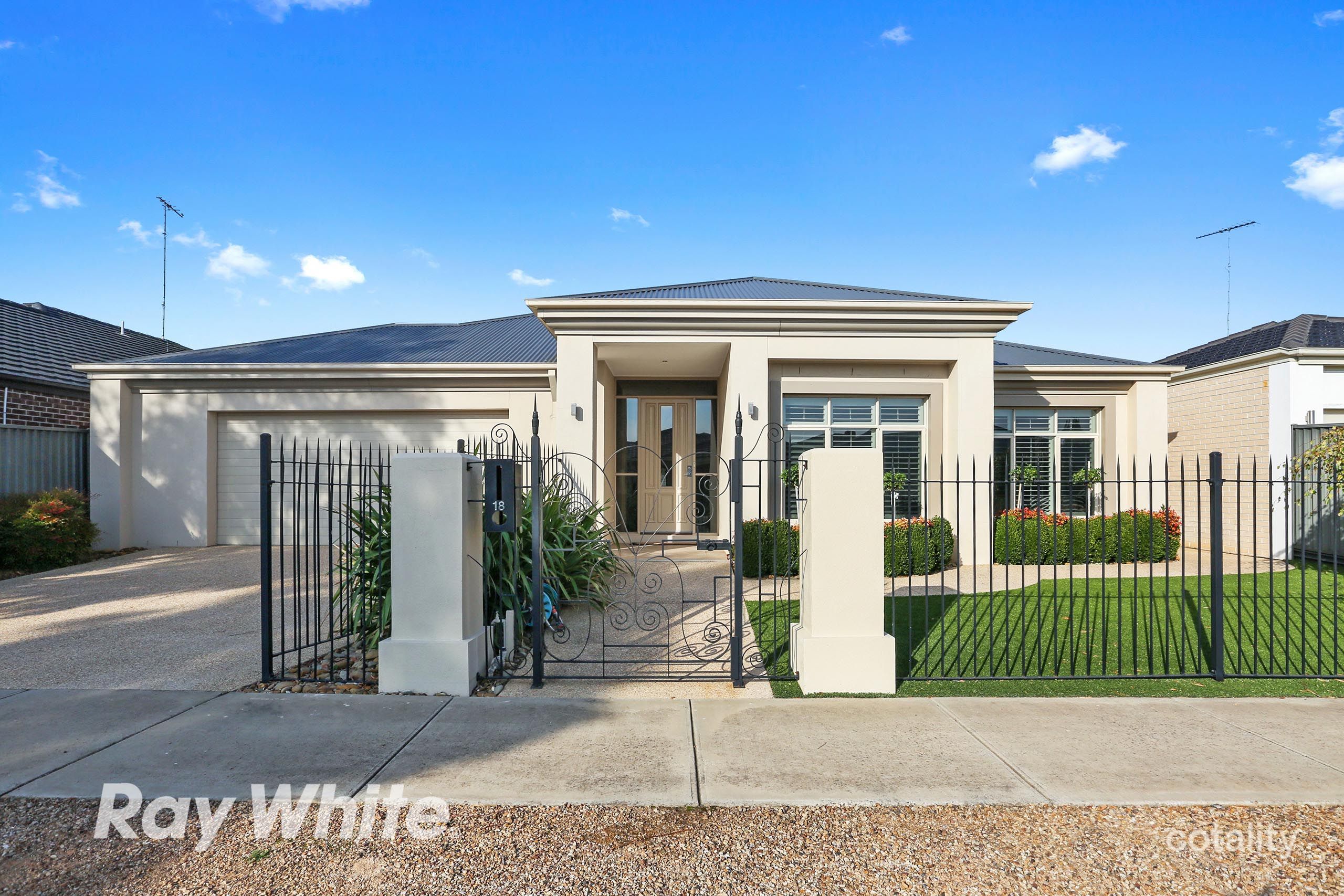 18 Springwater Dr, Lara, VIC 3212