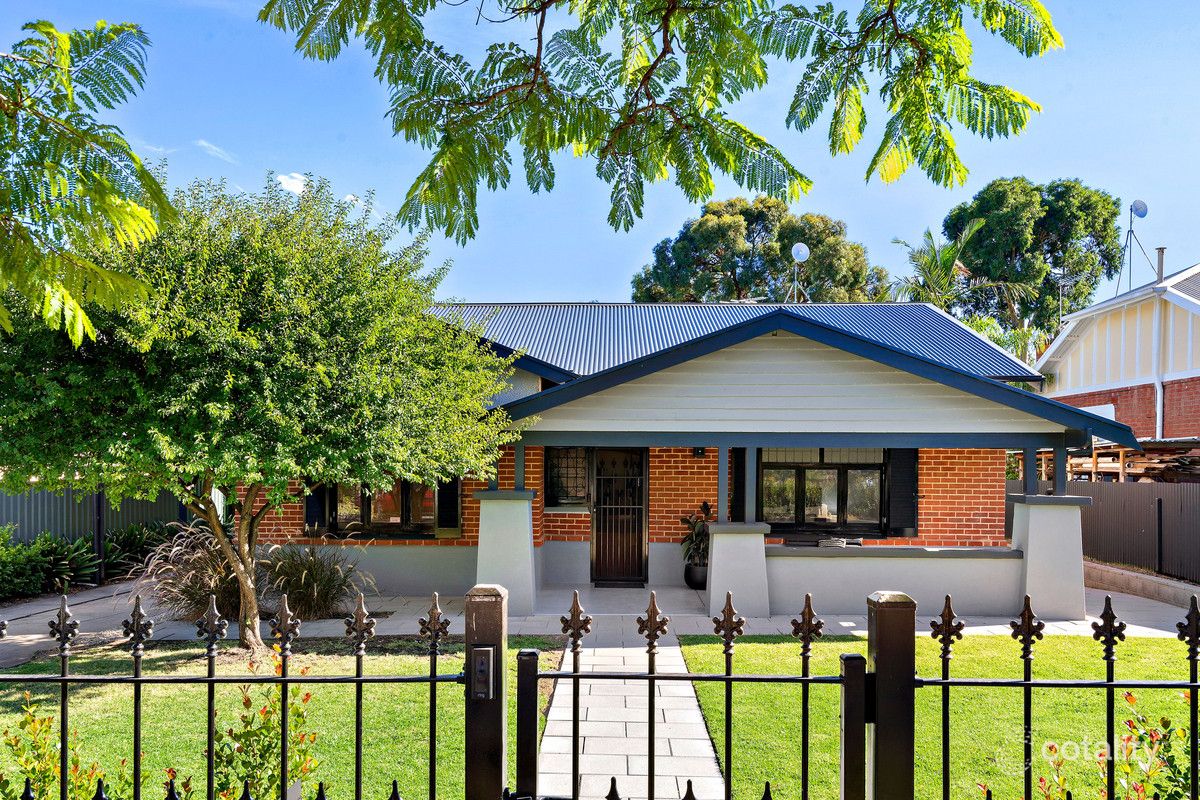 13 Stirling St, Tusmore, SA 5065