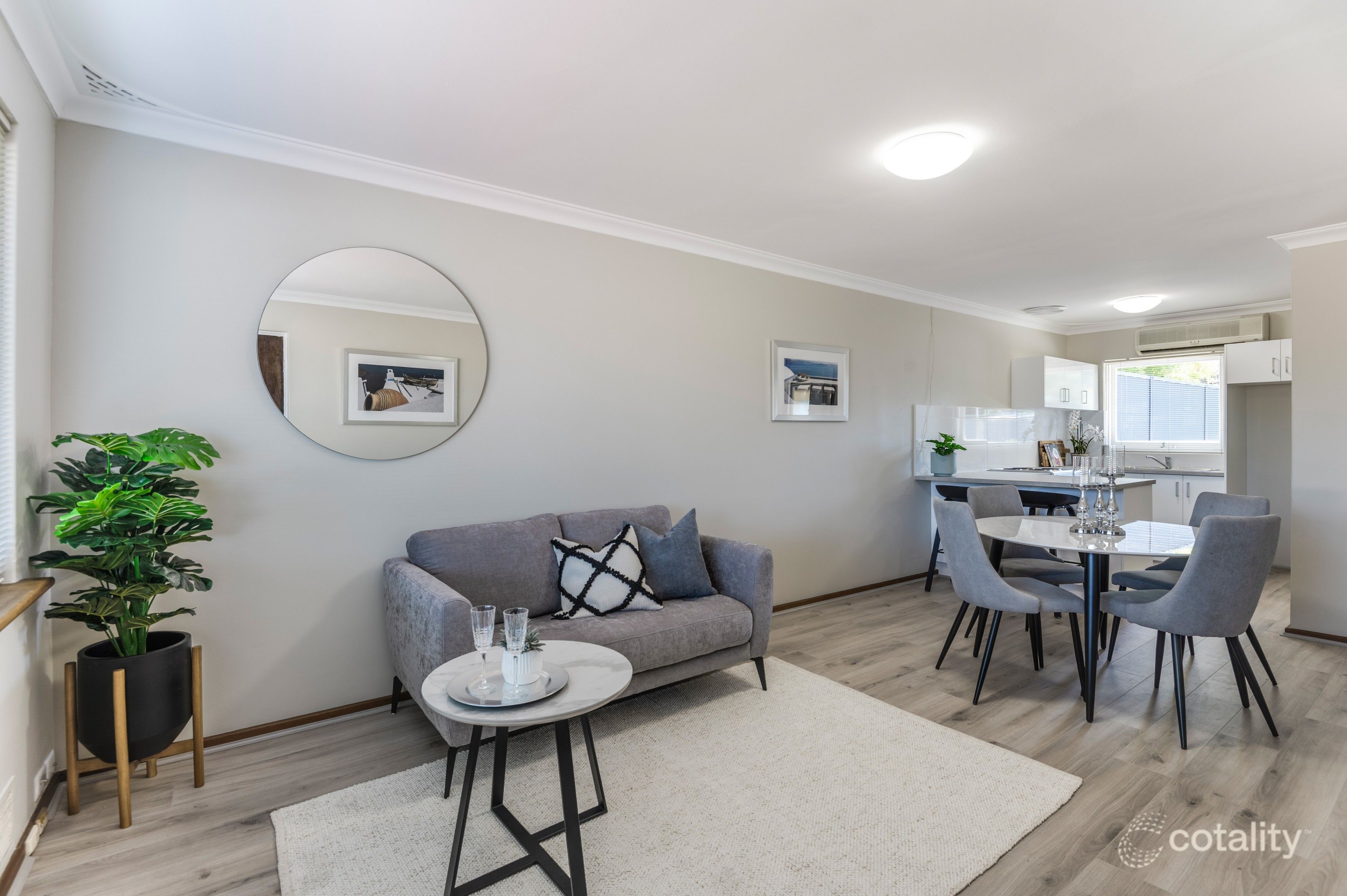 2b Coston Pl, Morley, WA 6062
