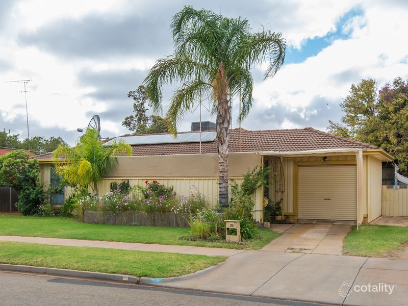 39 Kennedy St, Robinvale, VIC 3549