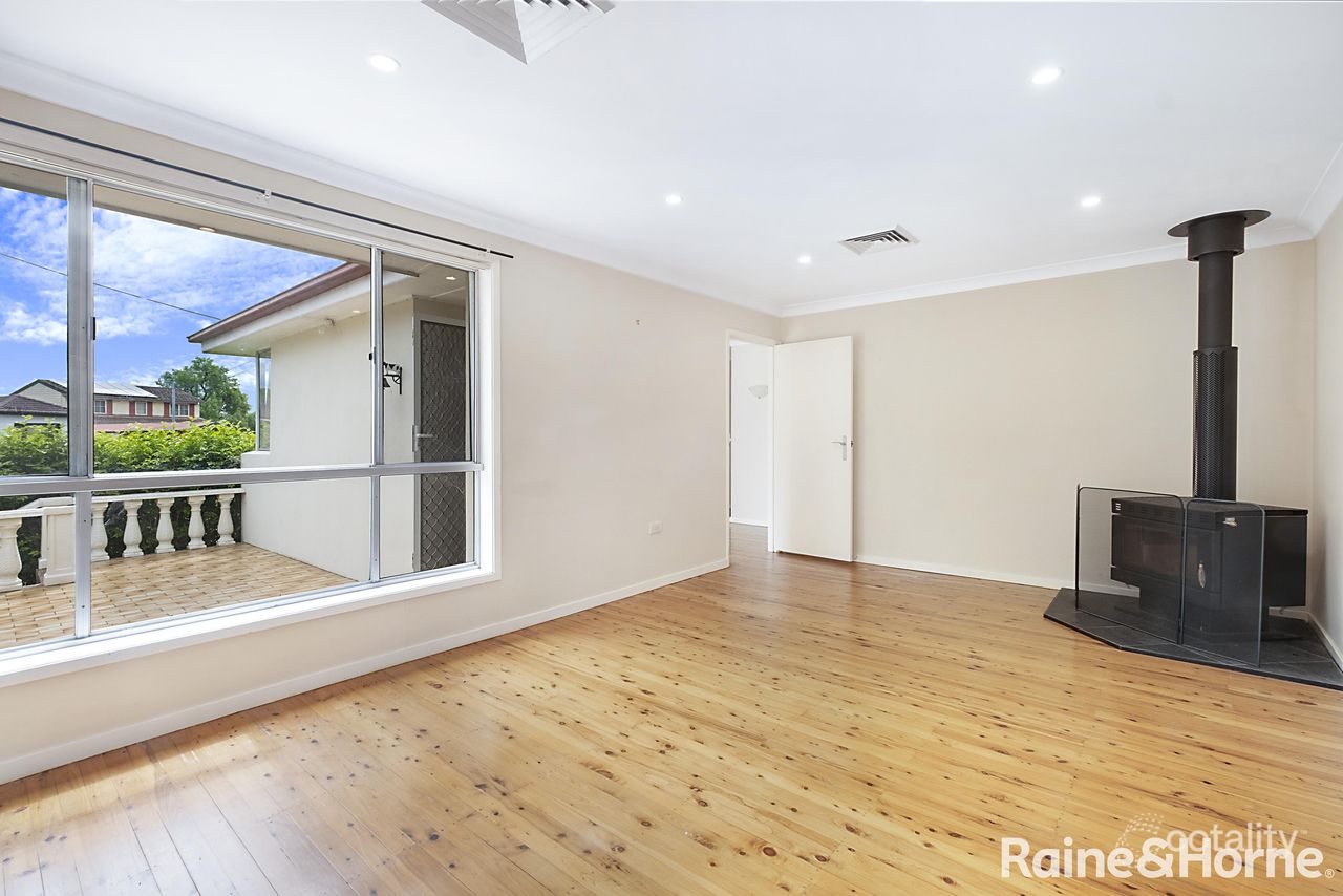 55 Bathurst St, Pitt Town, NSW 2756