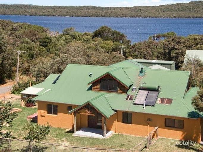 151 Minsterly Rd, Ocean Beach, WA 6333