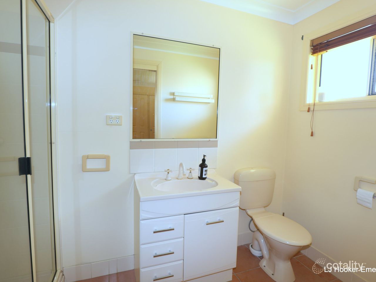 9 Dodd Dr, Emerald, QLD 4720