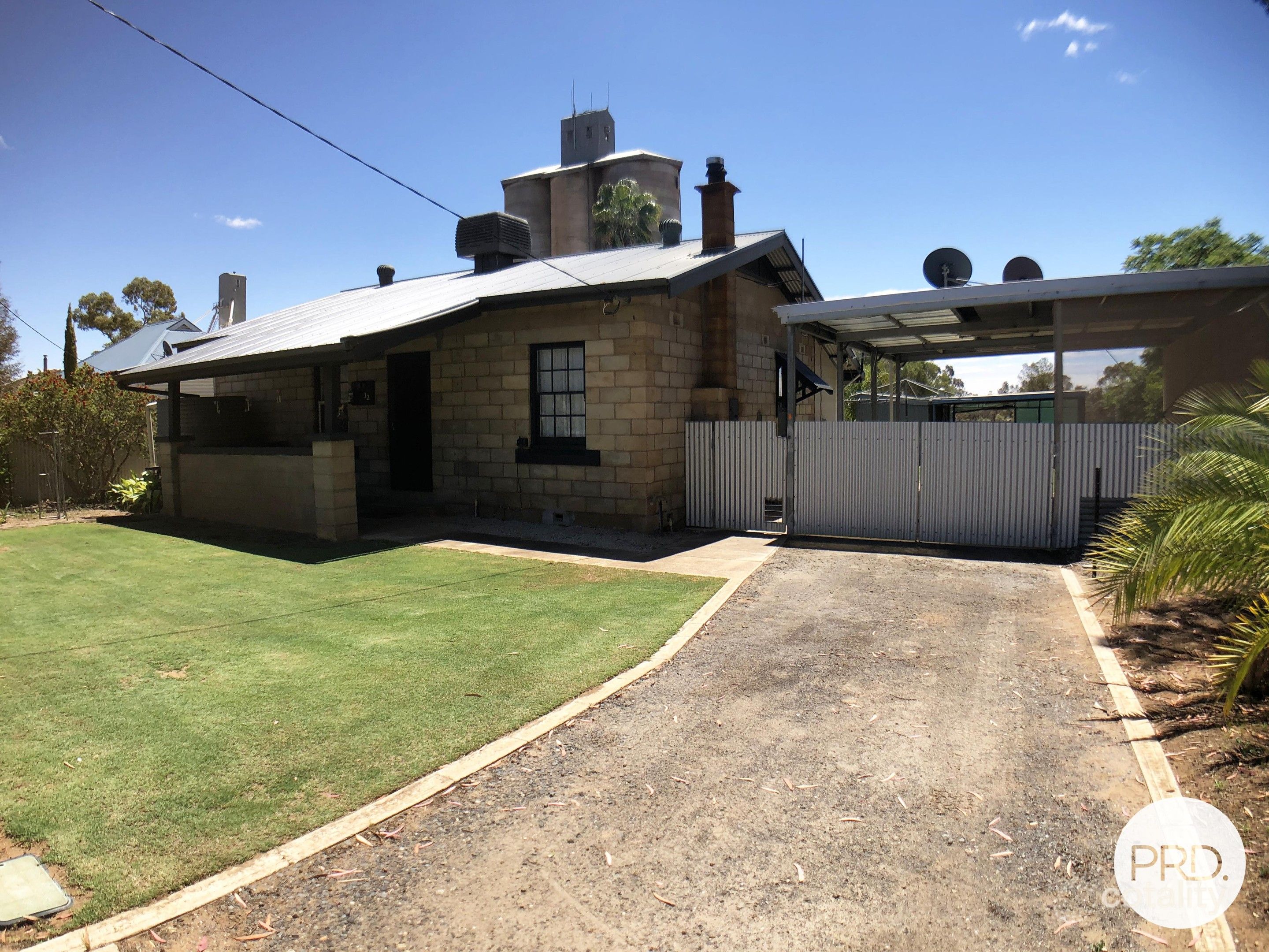 32 Mckenzie St, Murrayville, VIC 3512