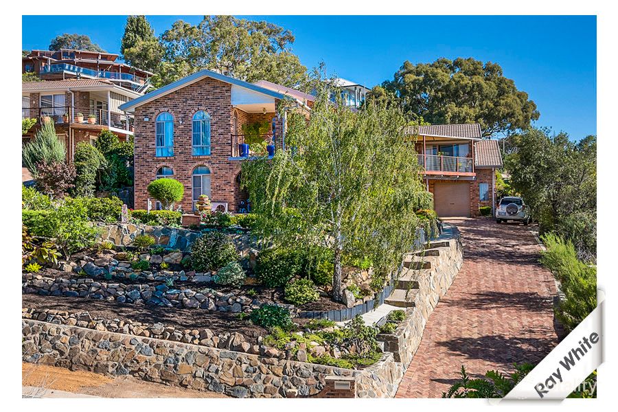 4 Bourchier Cl, Calwell, ACT 2905