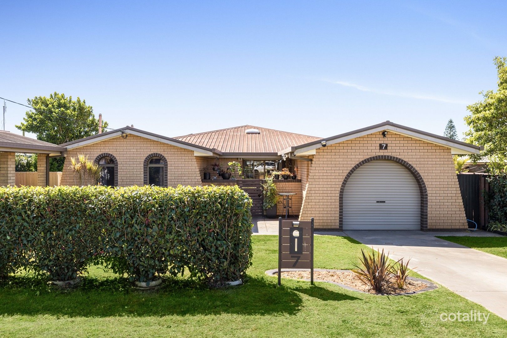 7 Westbrook St, Newtown, QLD 4350