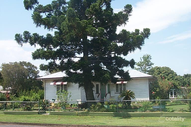 14 Emily St, Deagon, QLD 4017