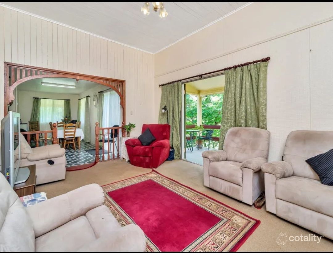 48 Gowlett Rd, Haden, QLD 4353