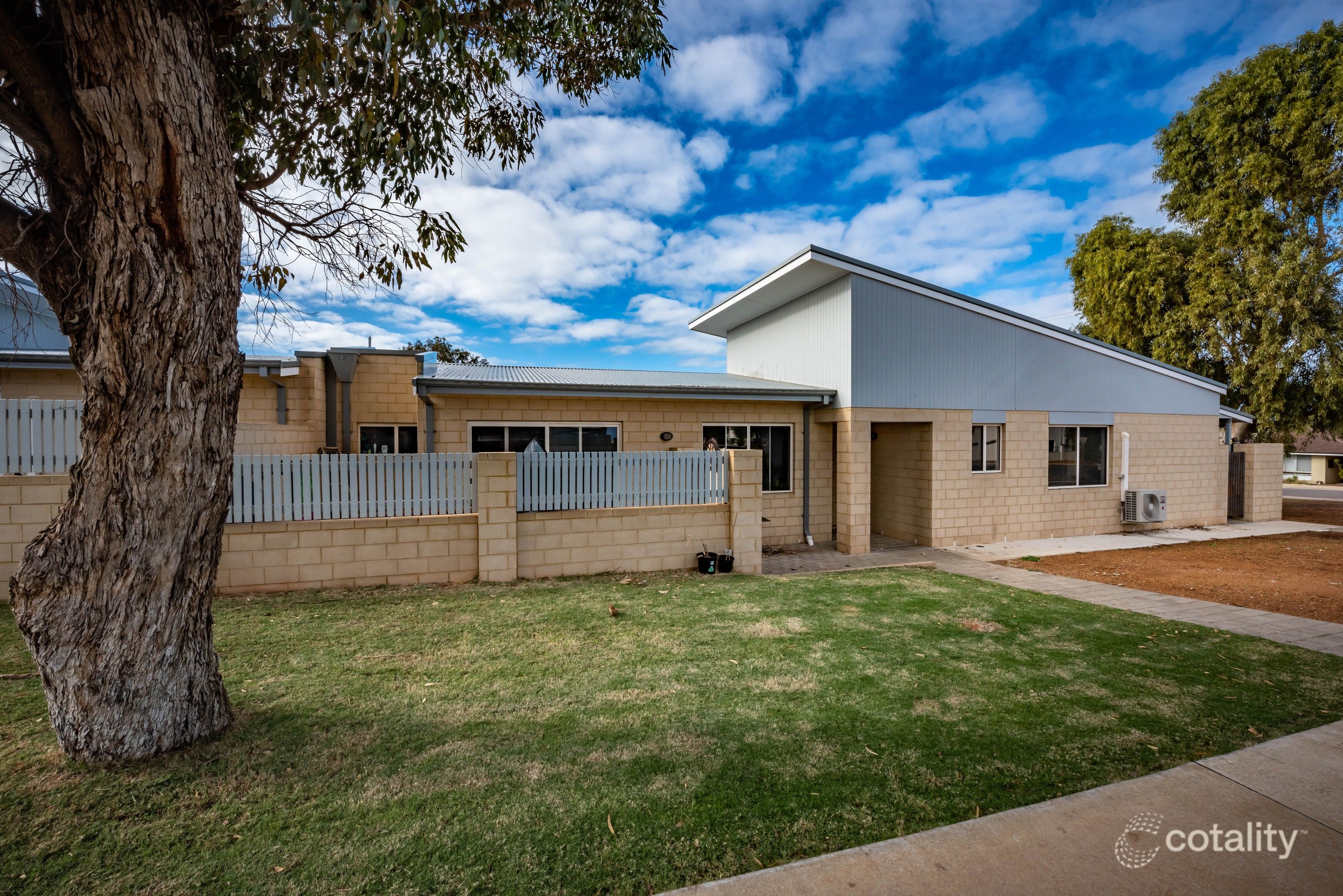8/17 Ord St, Beresford, WA 6530