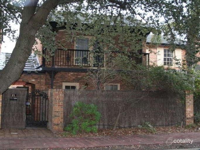 2/21 Weewanda St, Glenelg South, SA 5045