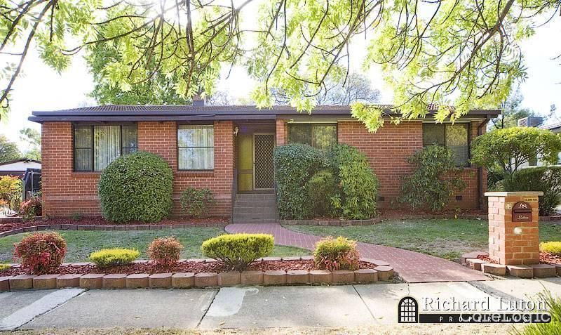 12 Dyson St, Lyneham, ACT 2602