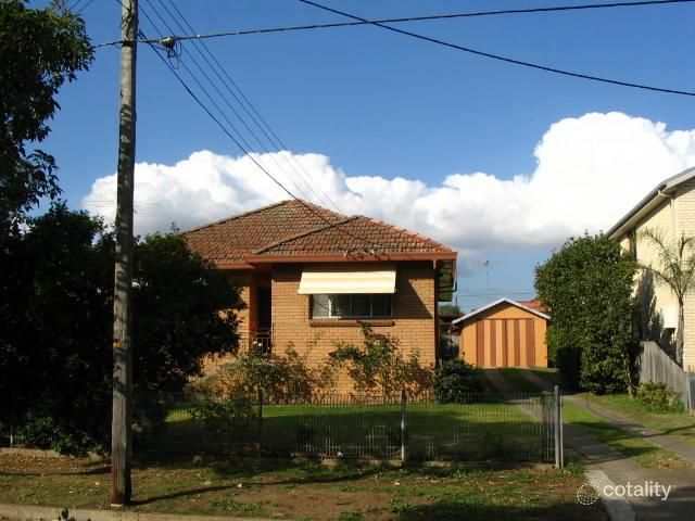 53 Lamonerie St, Toongabbie, NSW 2146