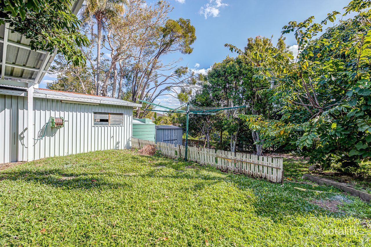 53 Regent St, Wynnum West, QLD 4178
