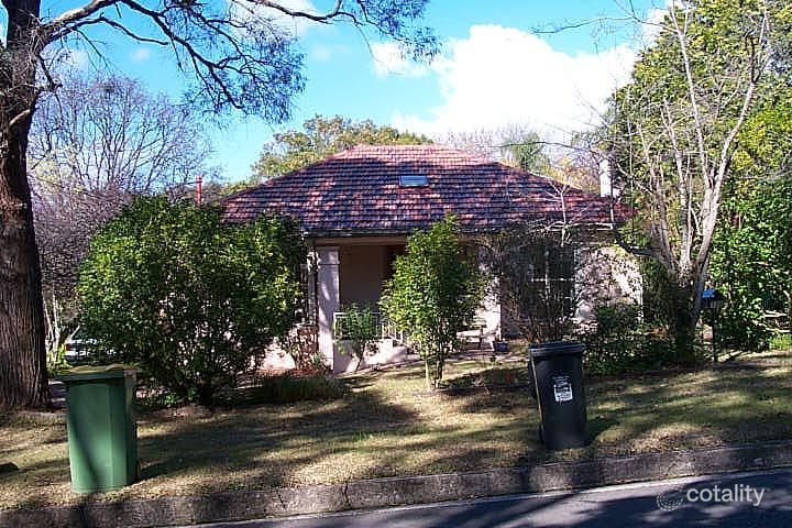 136 Provincial Rd, Lindfield, NSW 2070