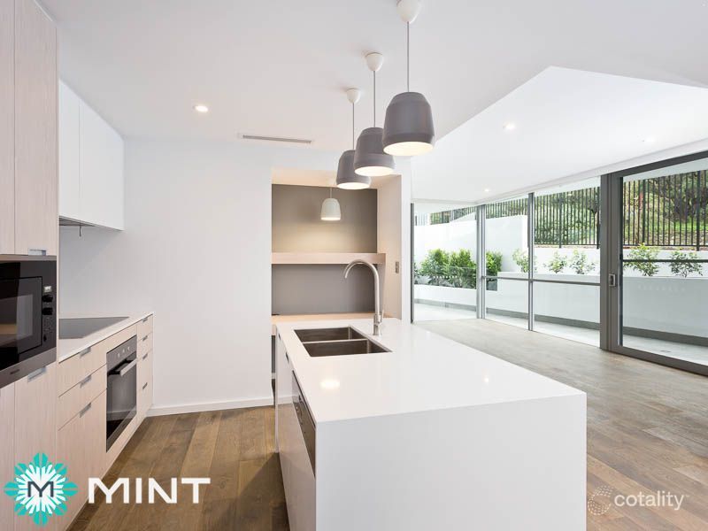 30/2 Milyarm Rise, Swanbourne, WA 6010