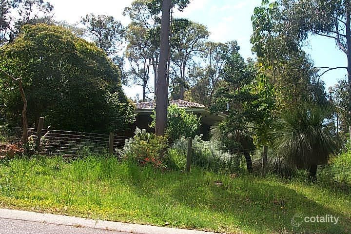 30 Valley View Rd, Roleystone, WA 6111