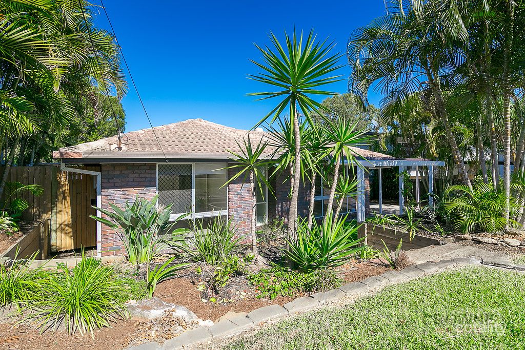 83 Lance Dr, Flinders View, QLD 4305
