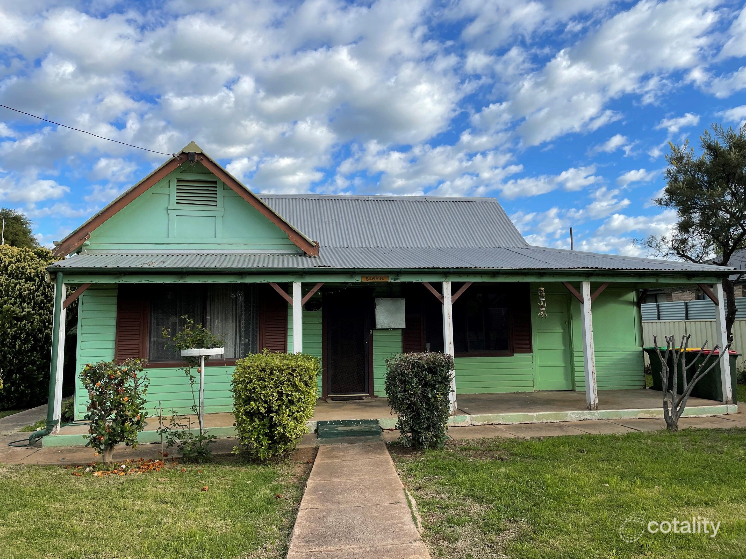 11 Black St, Forbes, NSW 2871