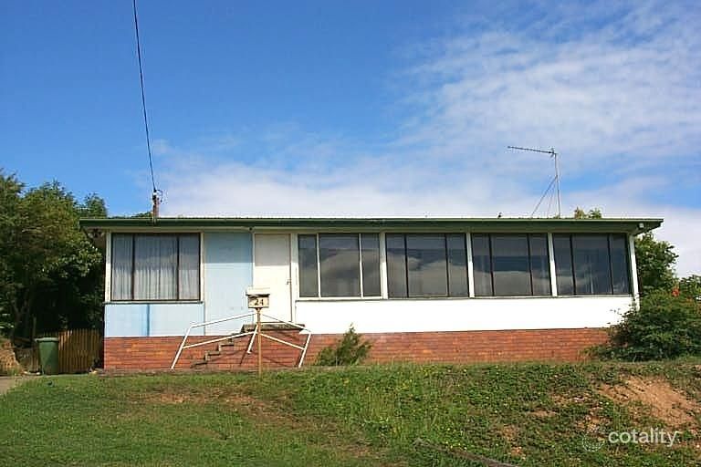 24 Anderson St, Barlows Hill, QLD 4703