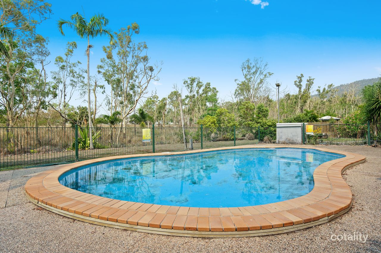 1/15 Tropic Rd, Cannonvale, QLD 4802