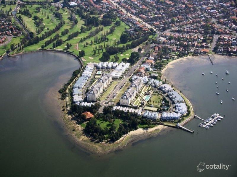 4 Rosemeadow Dr, Cabarita, NSW 2137