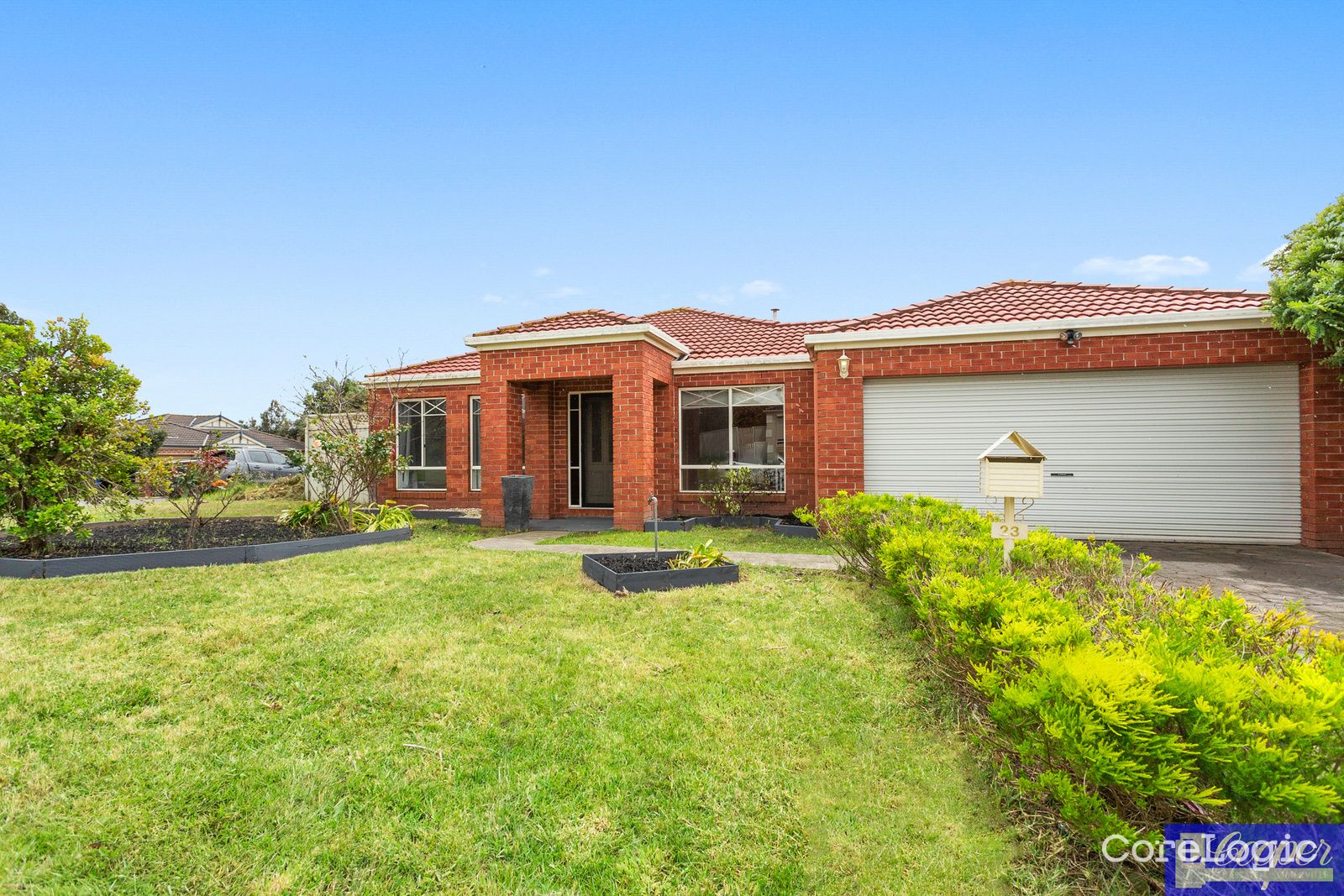 23 Stone Hill Cct, Cranbourne East, VIC 3977