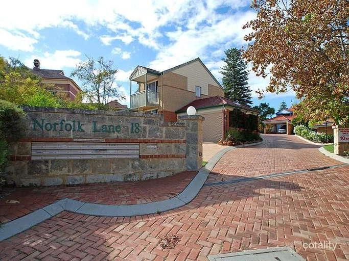 25/18 St Johns Wood Bvd, Mount Claremont, WA 6010