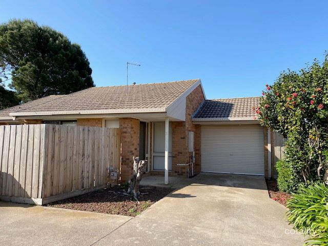 2/9 Glen St, Werribee, VIC 3030