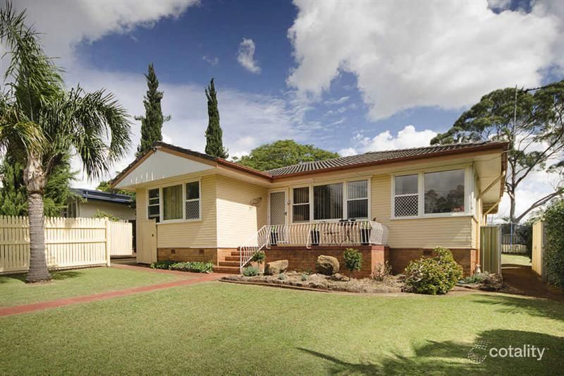 27 Catto St, Centenary Heights, QLD 4350