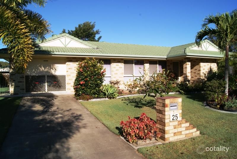 25 Acacia St, Moore Park Beach, QLD 4670