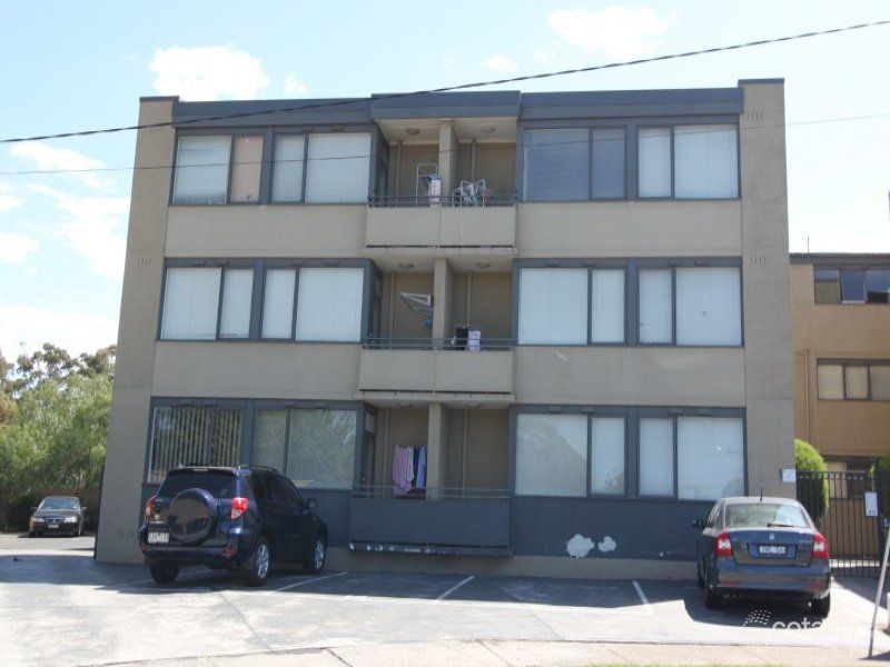 15/7 Pengelly Ct, Sunshine, VIC 3020