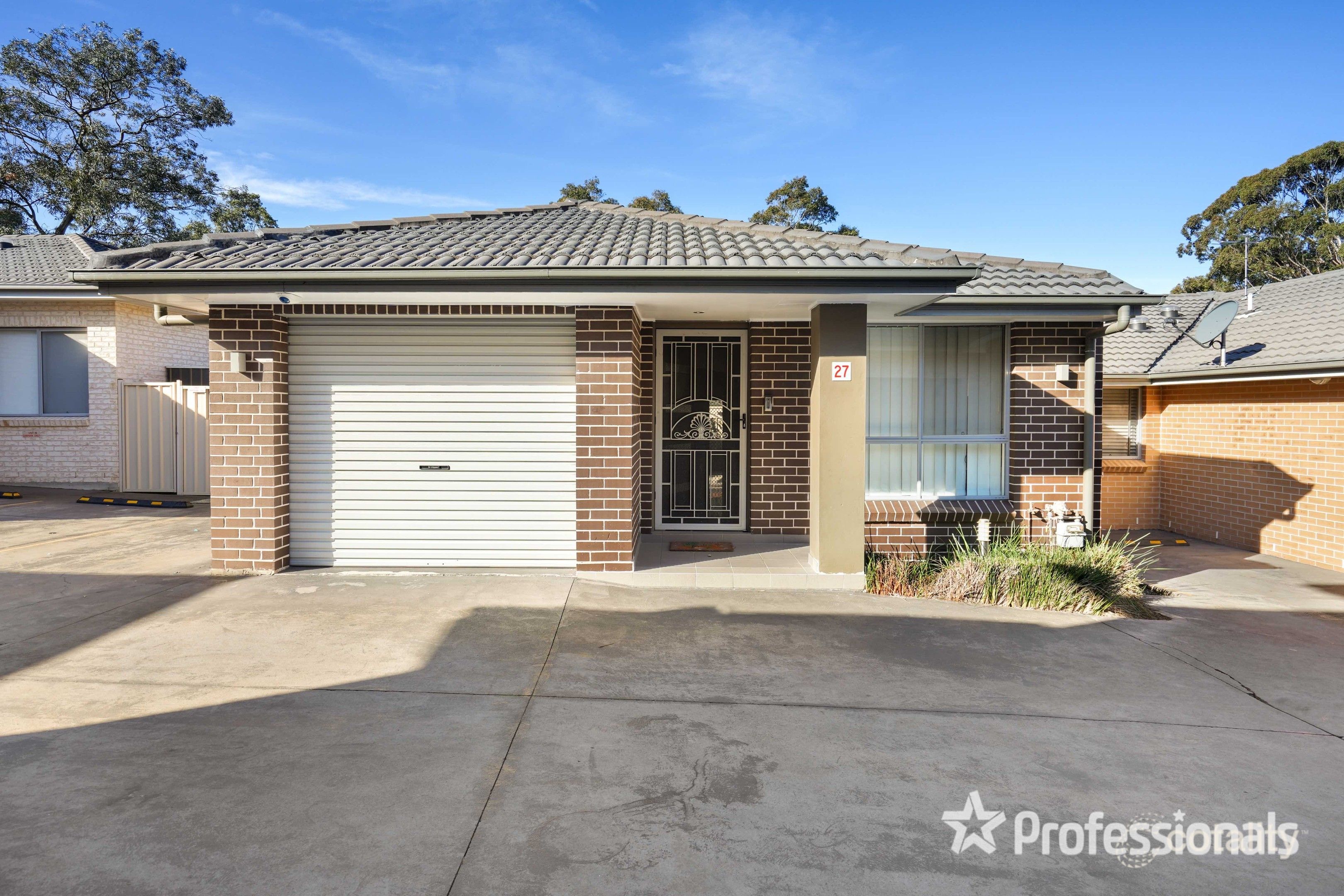 27/1 Roland St, Greystanes, NSW 2145
