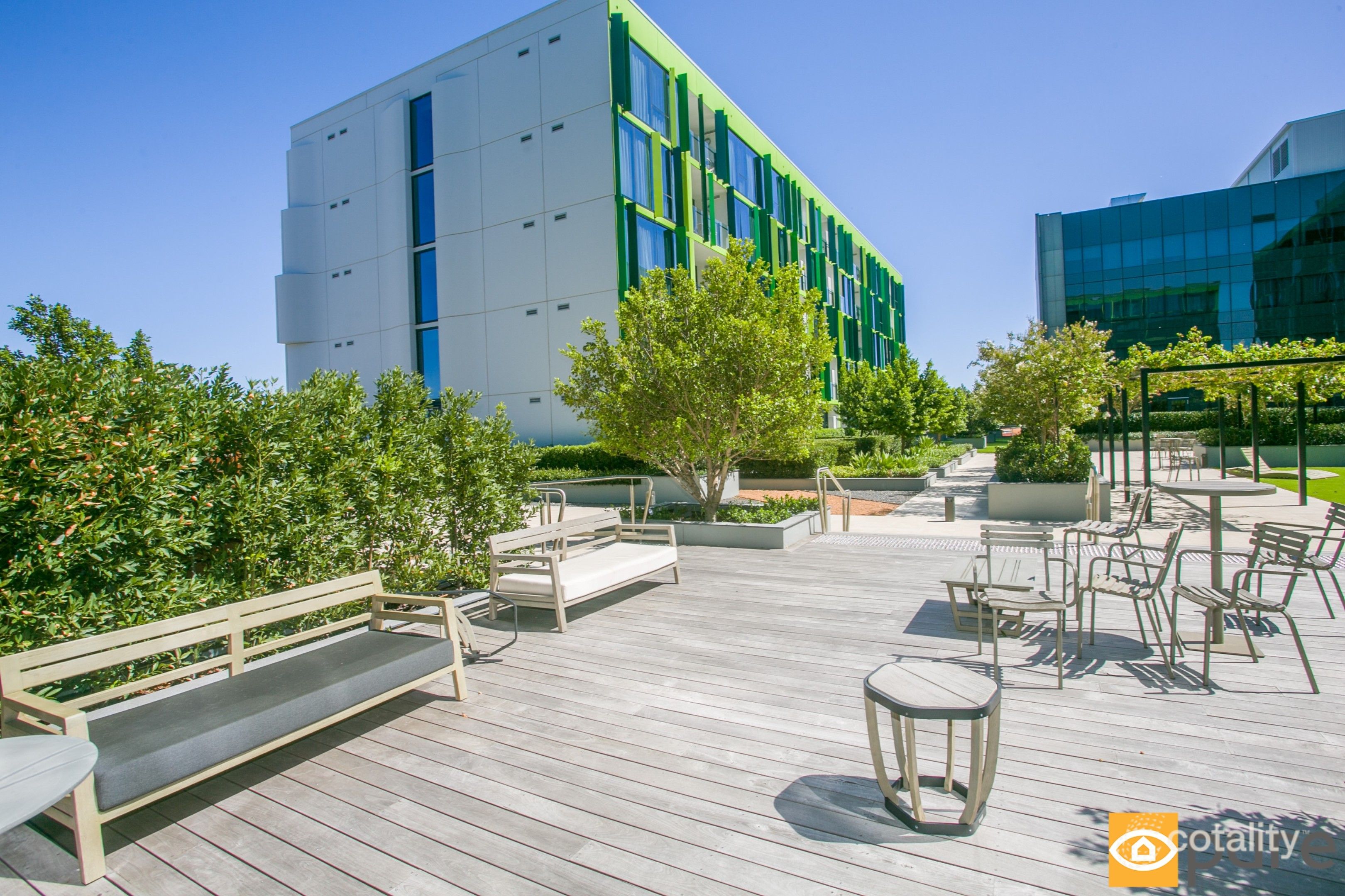 302/6 Baumea Way, Innaloo, WA 6018