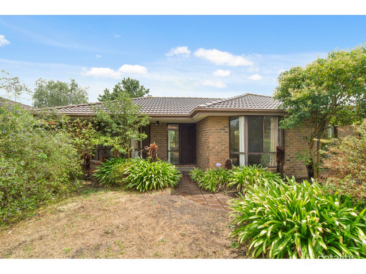 29 Earnshaw Dr, Carrum Downs, VIC 3201