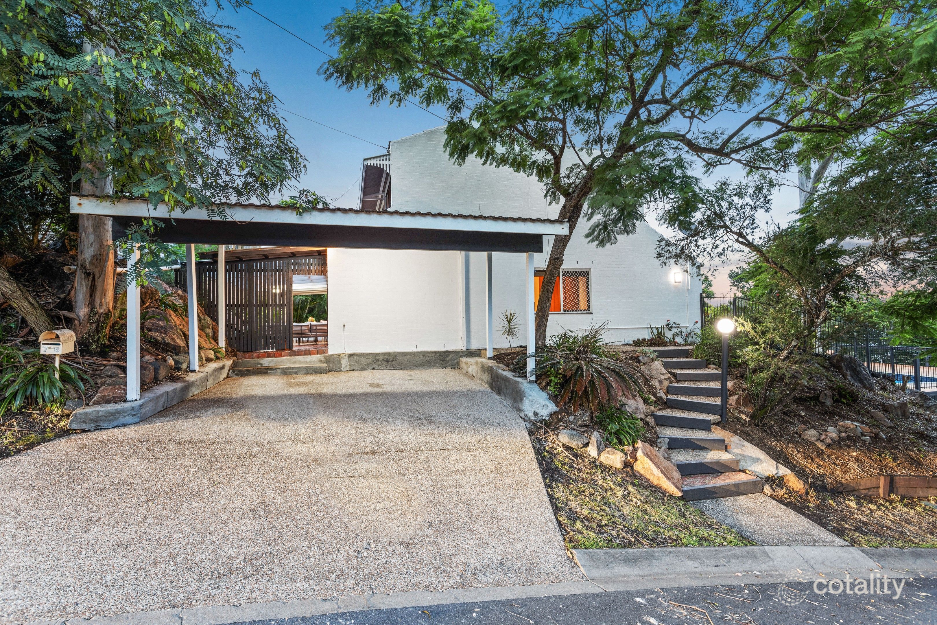 76 Twilight St, Kenmore, QLD 4069