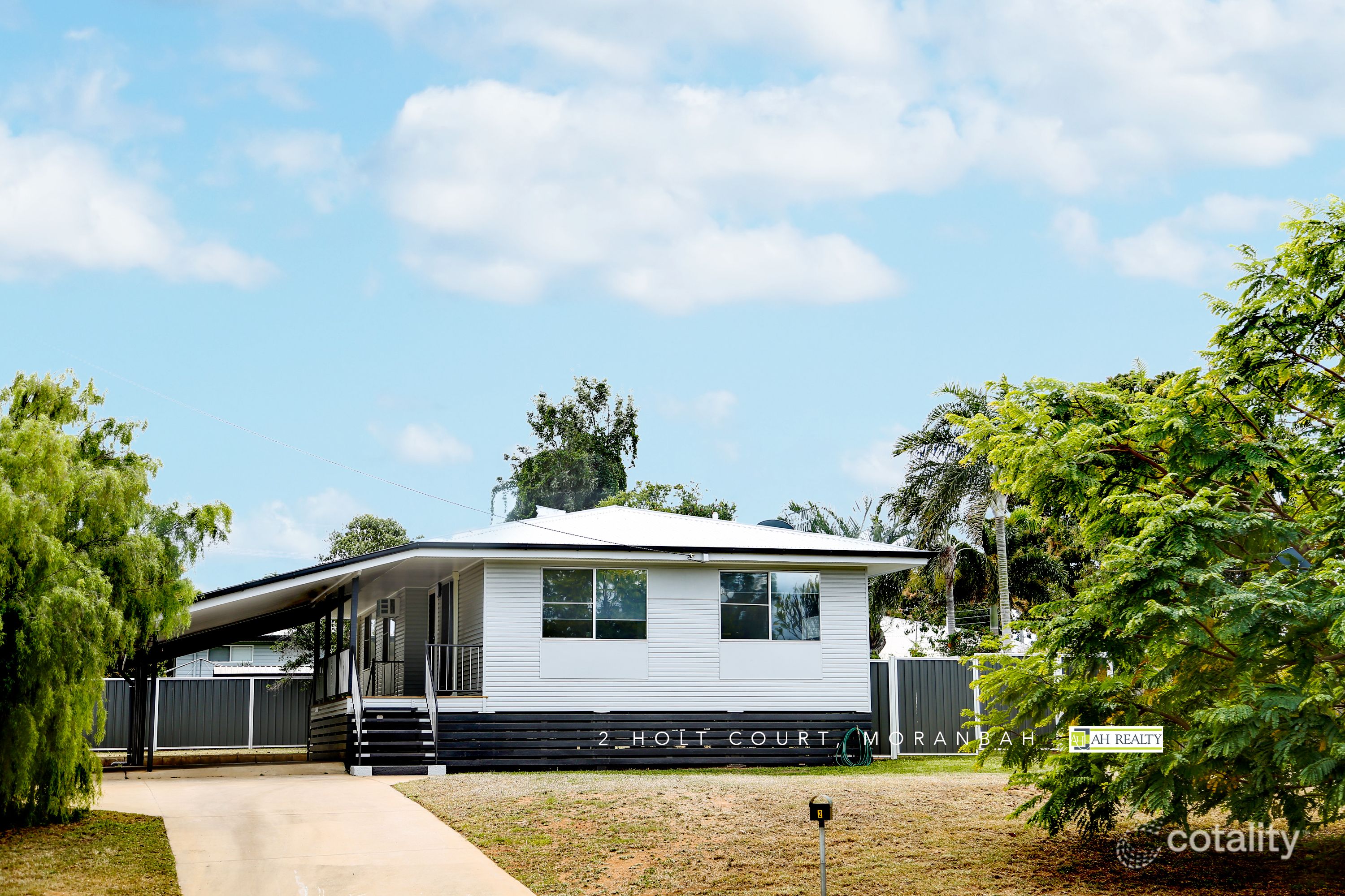2 Holt Ct, Moranbah, QLD 4744