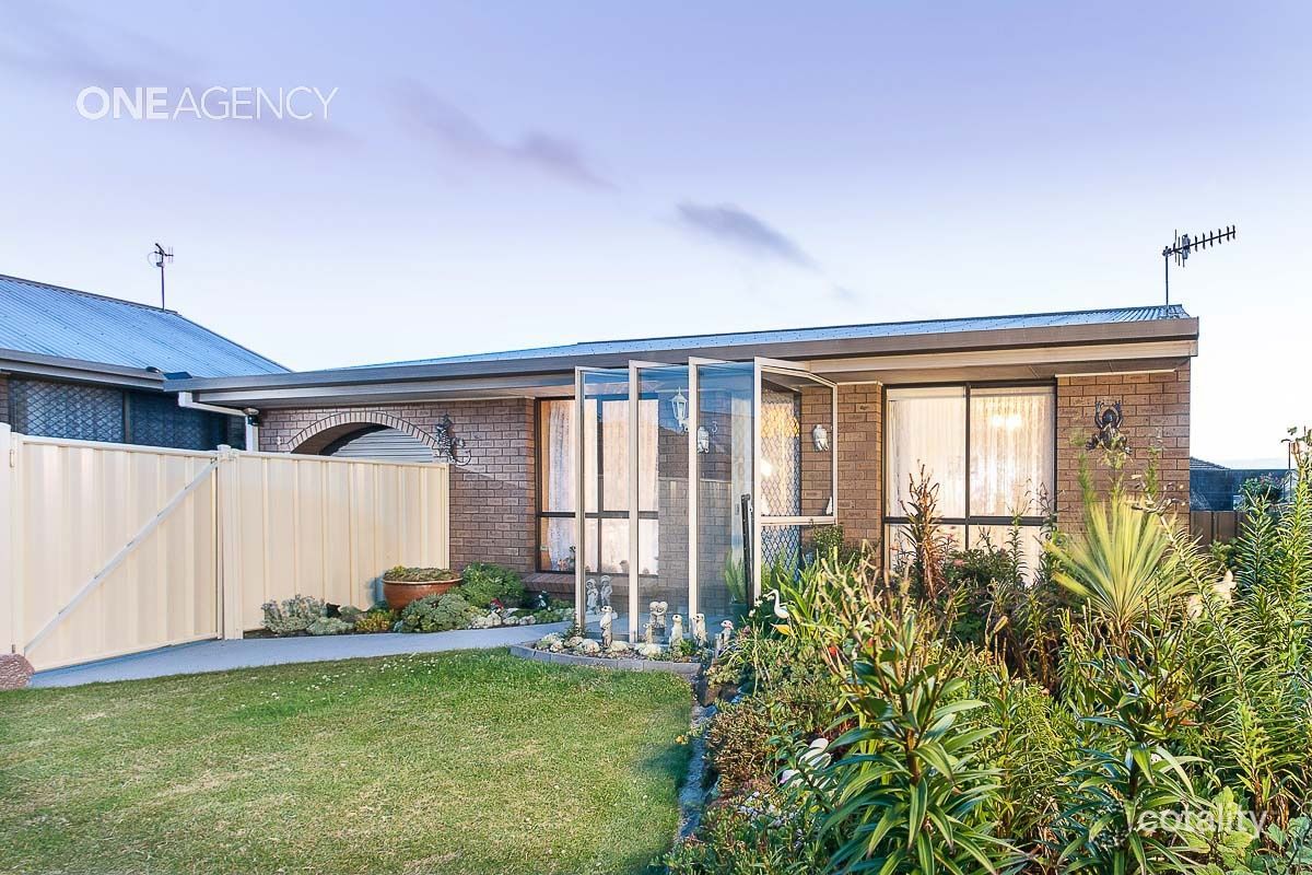 3/11 Morse Pl, Wynyard, TAS 7325