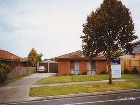 36 Thomas Mitchell Dr, Endeavour Hills, VIC 3802