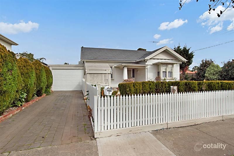 9 Riddell Rd, Sunbury, VIC 3429