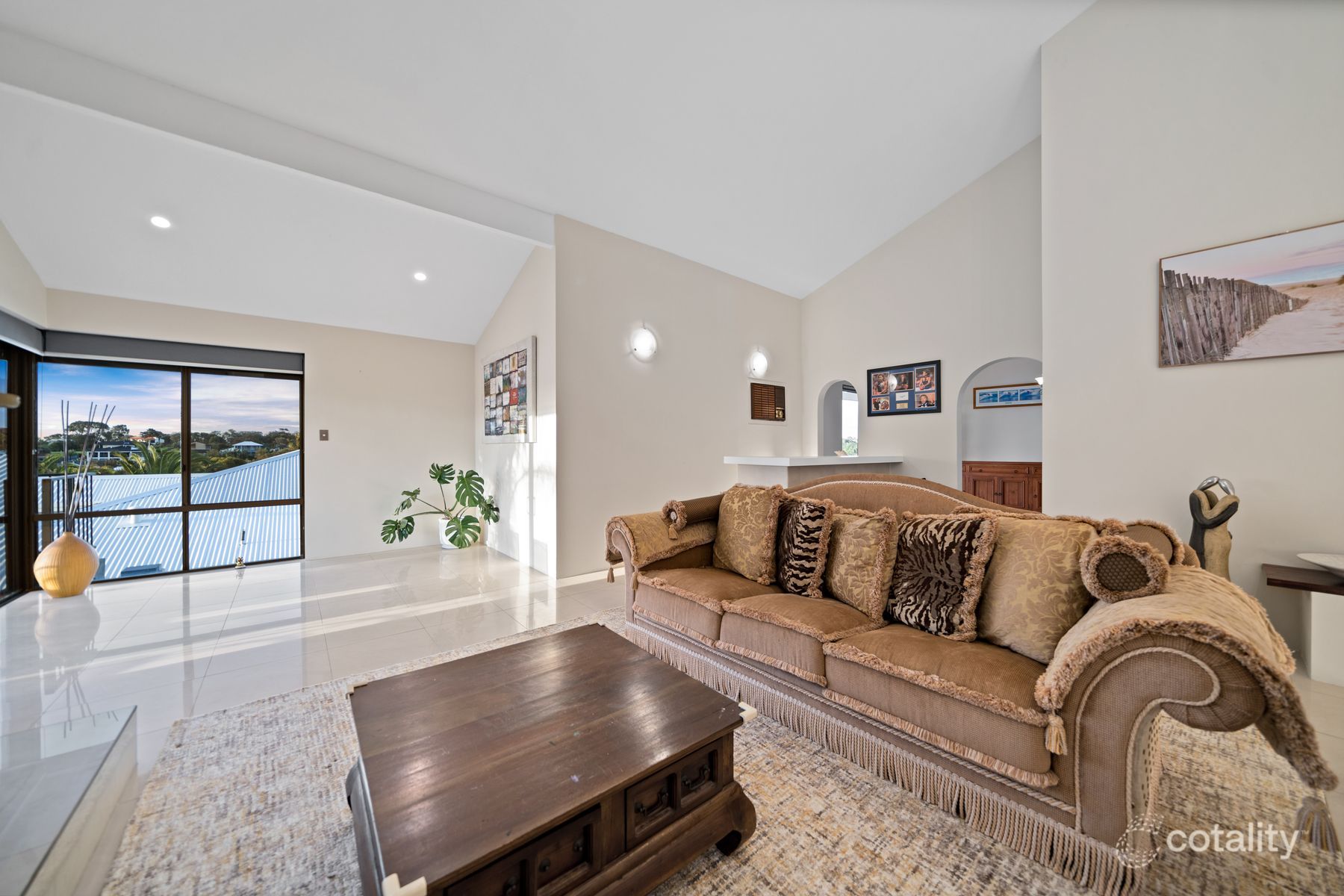 6 Whiley Rd, Marmion, WA 6020