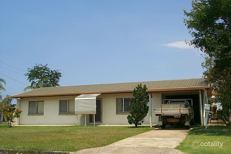 17 Drummer St, Tin Can Bay, QLD 4580