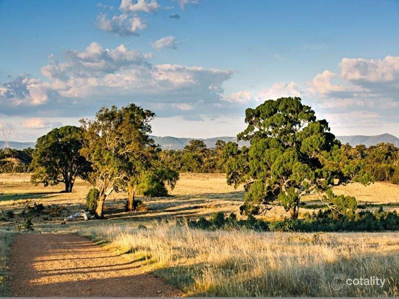 24 Williamsbrook Ave, Doreen, VIC 3754