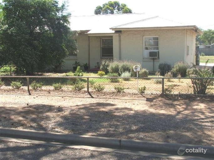 18 Gadd Ave, Crystal Brook, SA 5523